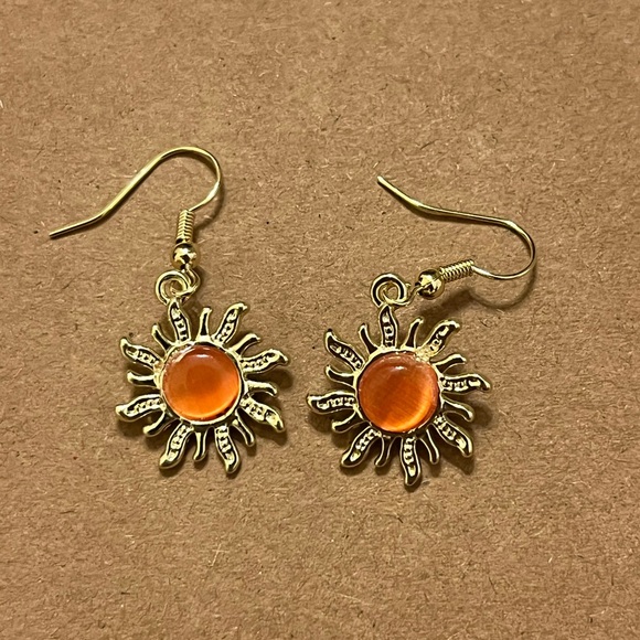 Jewelry - Gold Sunflower Dangle Earrings